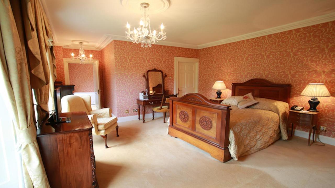 Barberstown Castle Ξενοδοχείο Straffan Εξωτερικό φωτογραφία